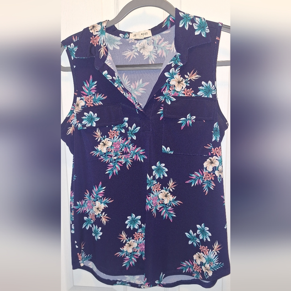 Floral Sleeveless Top - Navy